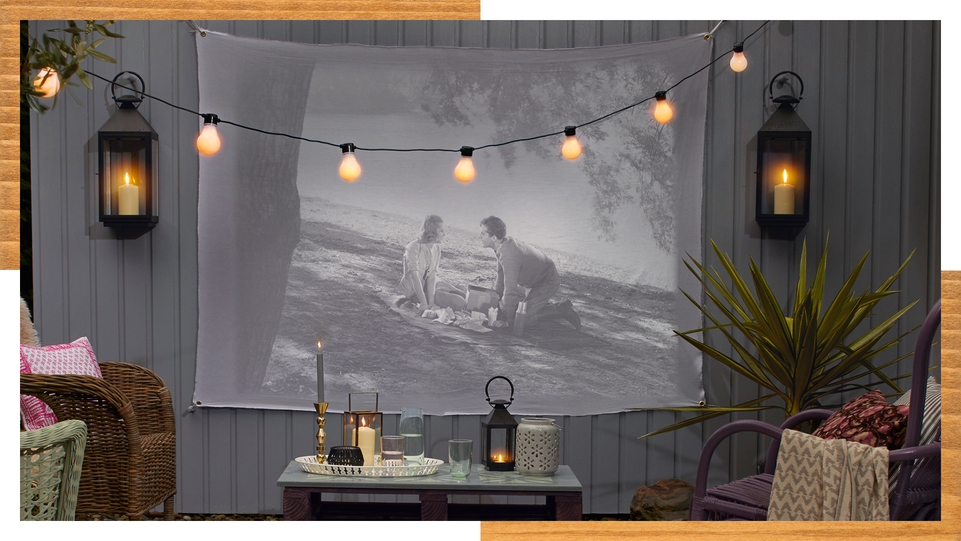 Cinema ao ar livre no jardim